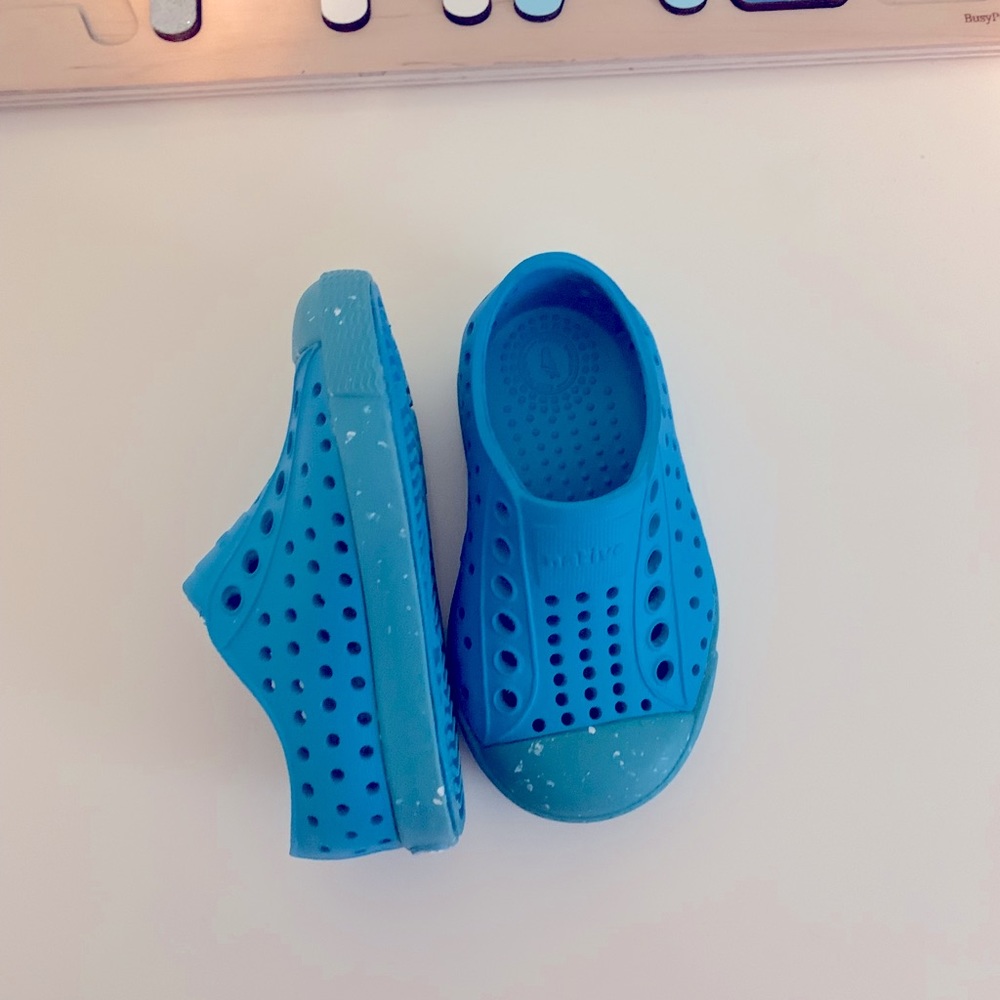 Native baby blue shoes